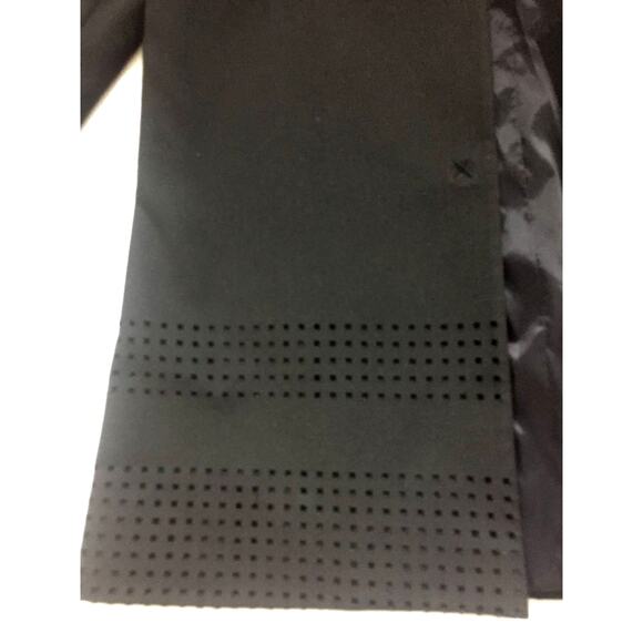 ELIZABETH and JAMES Lazer Cut Blazer/Jacket Size 0 - Picture 11 of 12